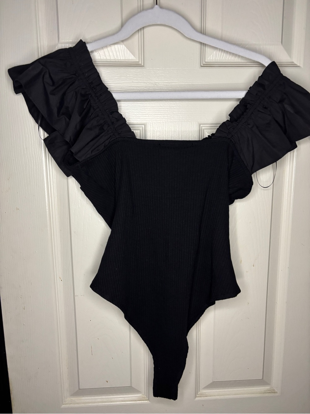Jealous Tomato Black Ruffle Off Shoulder Bodysuit Size L Going Out Top Y2K - Picture 5 of 8